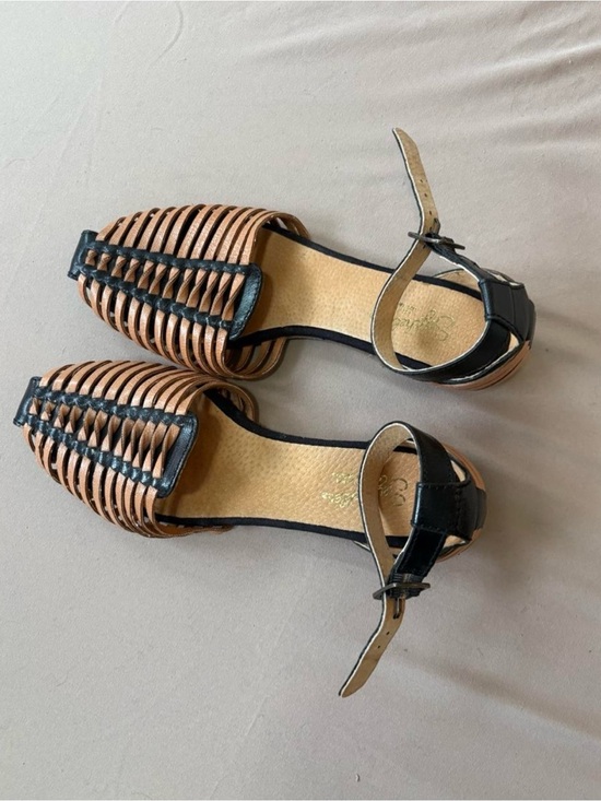 Seychelles Shoes - Seychelles Tan and Black Woven Ankle-Strap Sandals